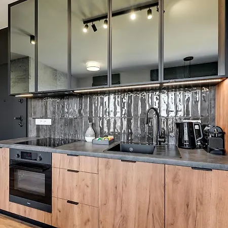 Apartment Doki Living & Foodhall By Downtown Gdansk