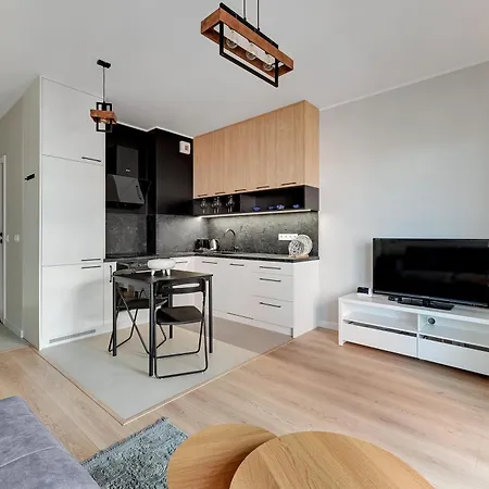 Apartment Doki Living & Foodhall By Downtown Gdansk
