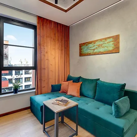 Doki Living & Foodhall By Downtown Apartment